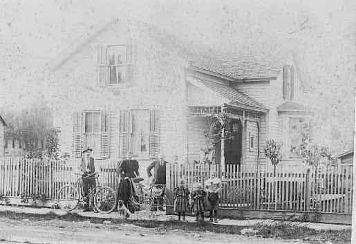 Home of John Selwitschka, 9th street, Oshkosh, WI